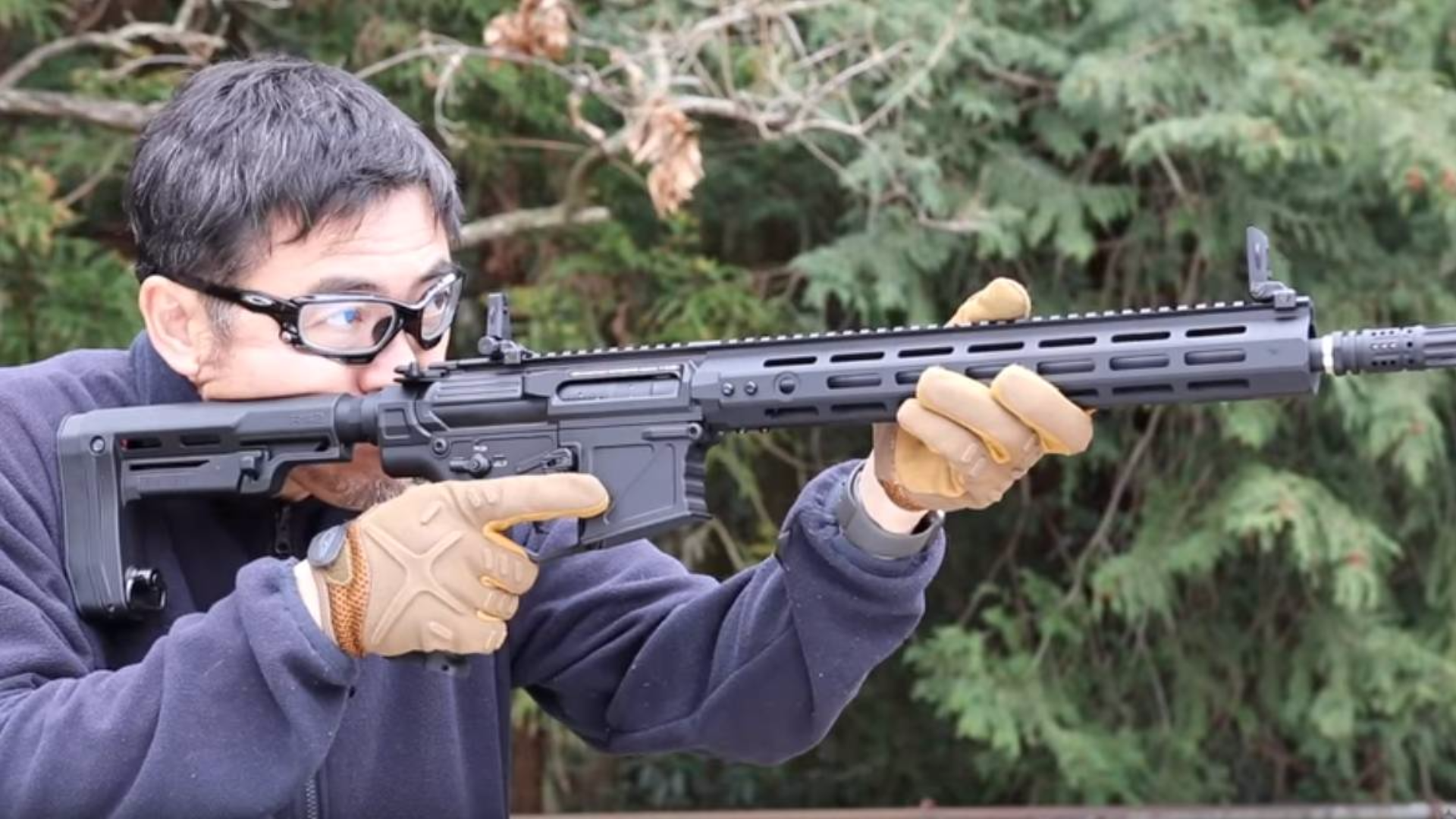 日本壕堺大叔:幻影极值eMark8 M4 电动力!
